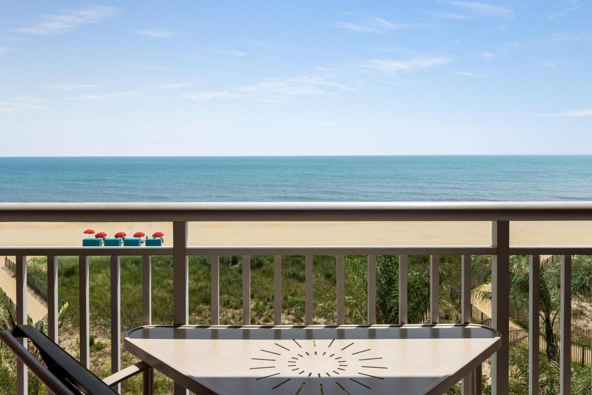 Holiday Inn Ocean City, An Ihg Hotel Exterior photo