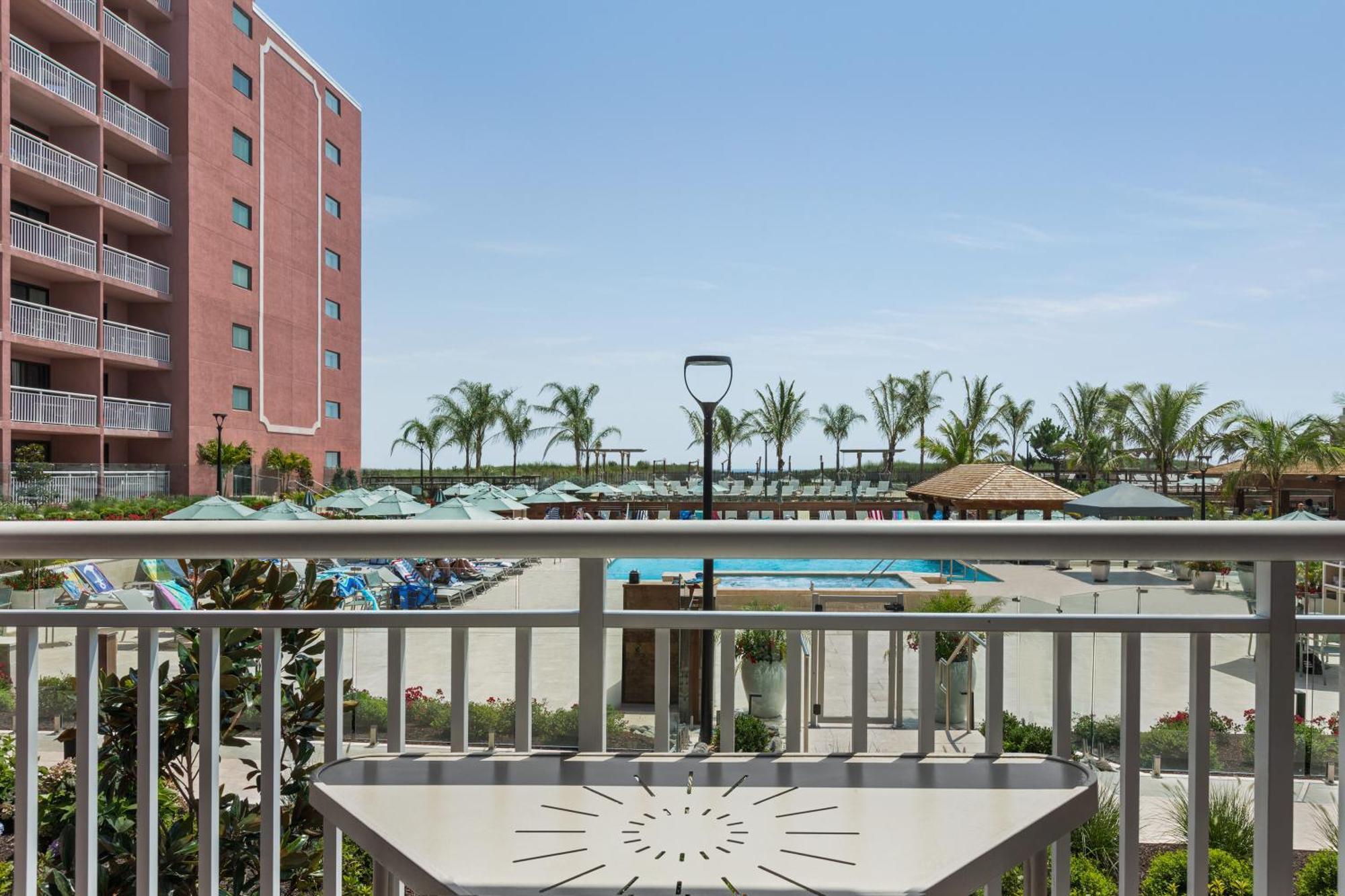 Holiday Inn Ocean City, An Ihg Hotel Exterior photo